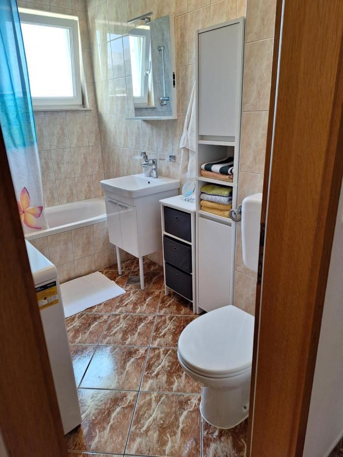 Apartment Tre Strade Baška Voda Exteriör bild