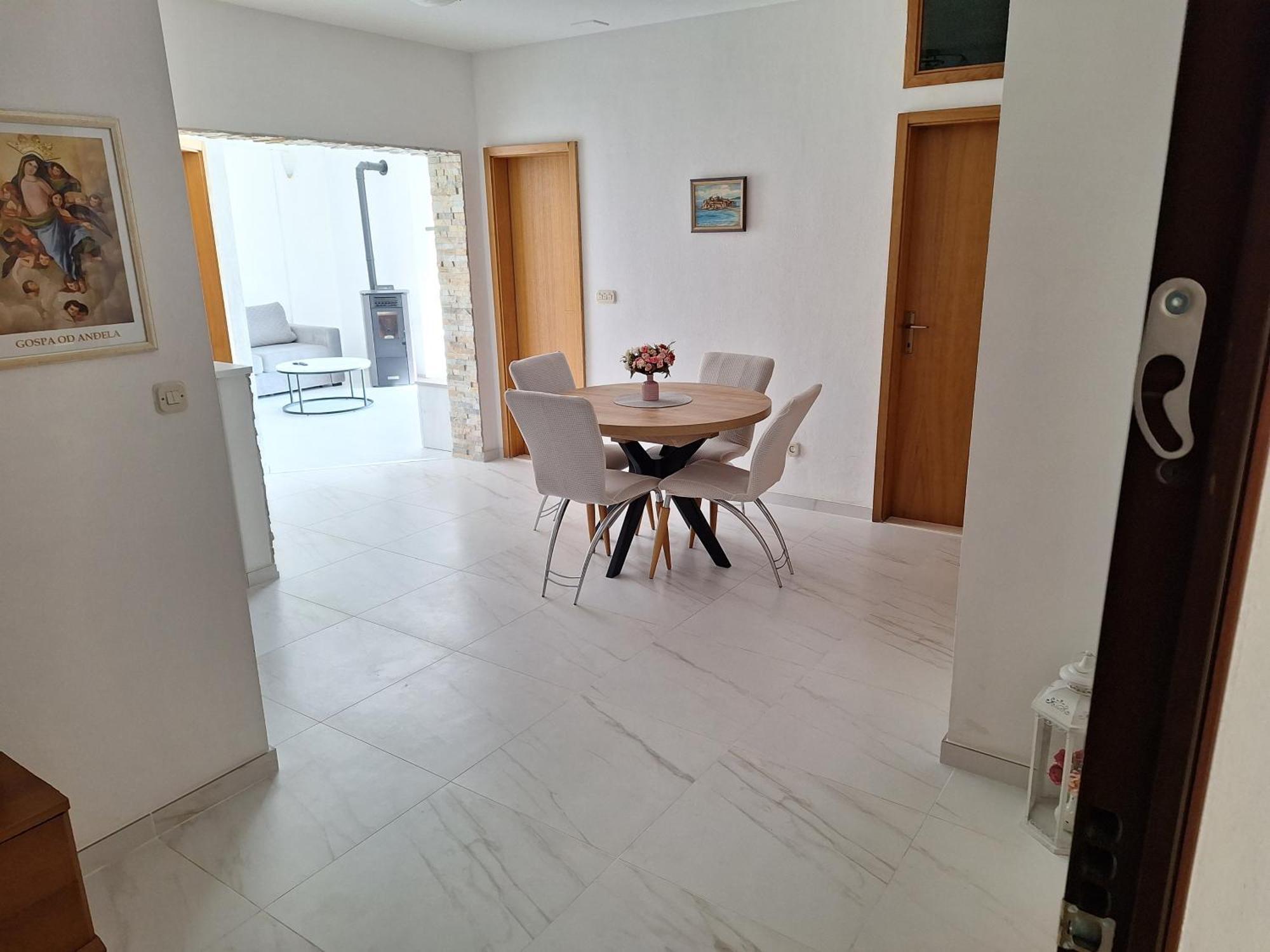 Apartment Tre Strade Baška Voda Exteriör bild