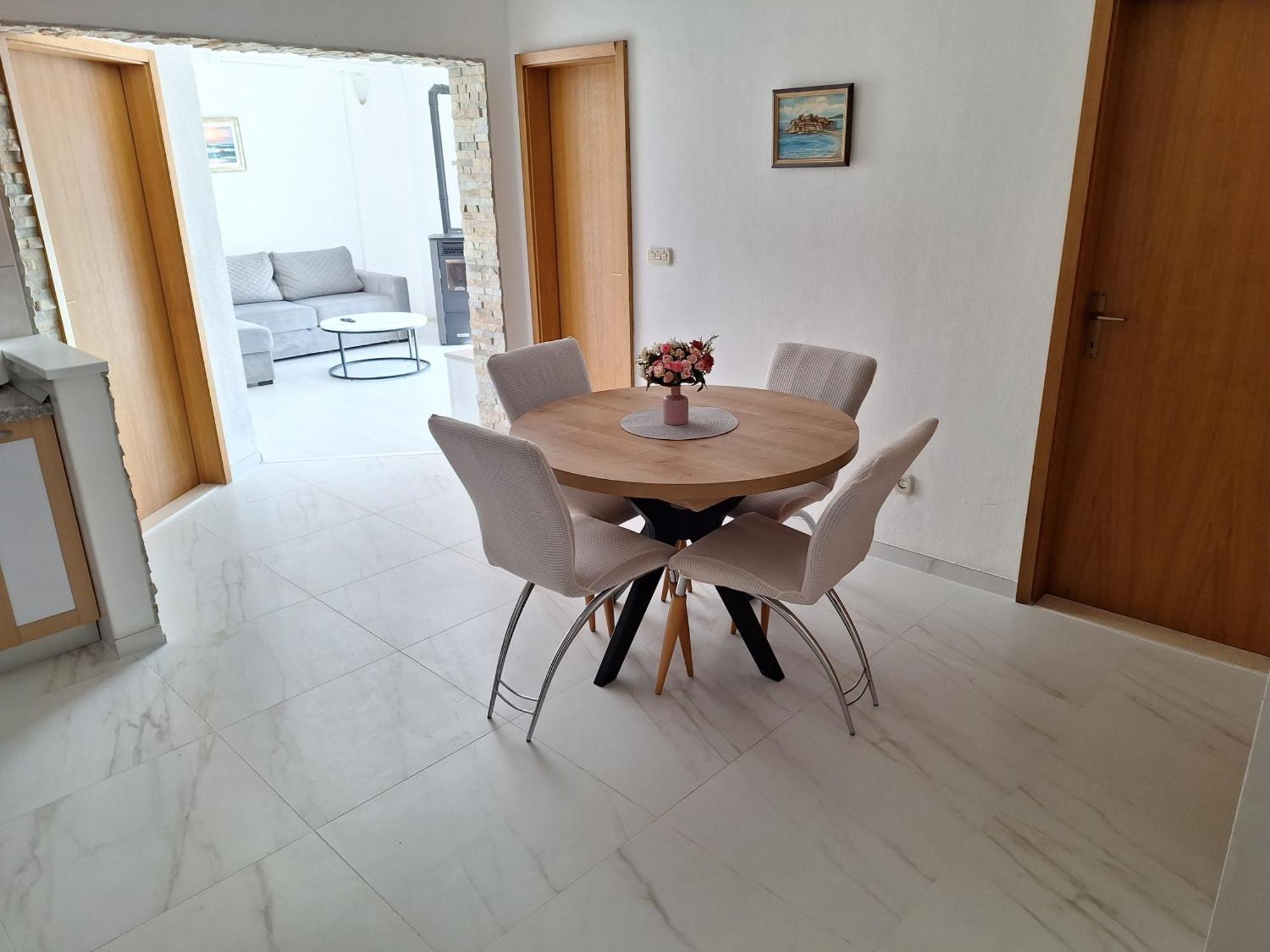 Apartment Tre Strade Baška Voda Exteriör bild