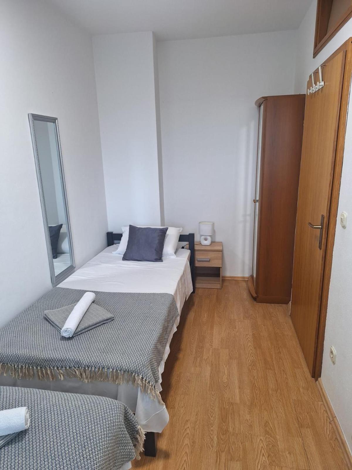 Apartment Tre Strade Baška Voda Exteriör bild